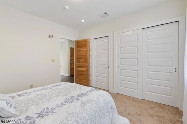 13 Glenview Rd, North Caldwell Boro, NJ 07006