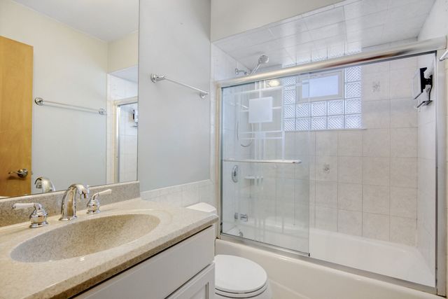 16417 66th Court, Tinley Park, IL 60477