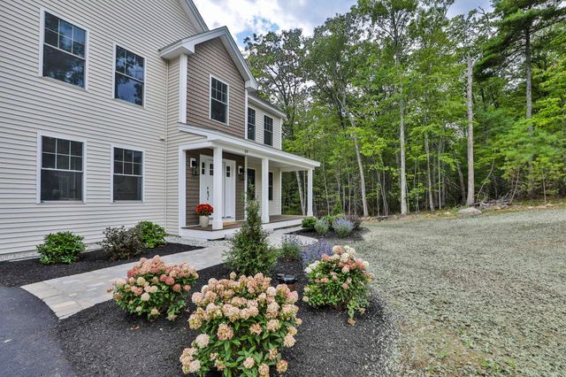 59 Countryside Drive, Brookline, NH 03033
