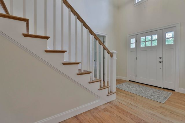 59 Countryside Drive, Brookline, NH 03033