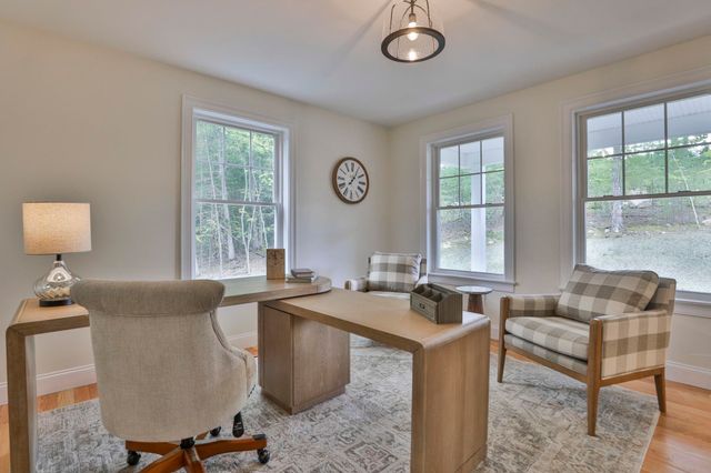 59 Countryside Drive, Brookline, NH 03033