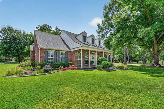 3616 Raintree Drive, Flower Mound, TX 75022
