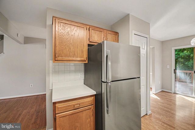 404 KINGS CREST DR, Stafford, VA 22554