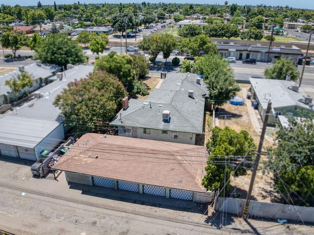 3361 E Mckinley Avenue, Fresno, CA 93703