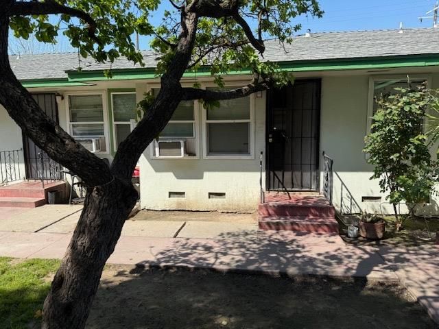 3361 E Mckinley Avenue, Fresno, CA 93703