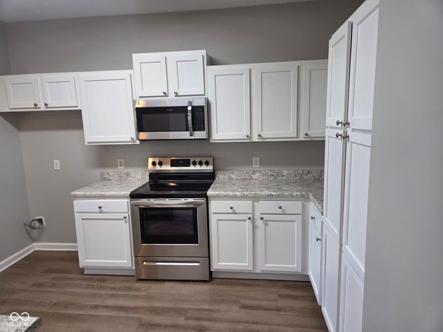 1624 Capra Court, Beech Grove, IN 46107