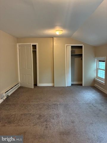 212 S 3RD ST, Reading, PA 19602