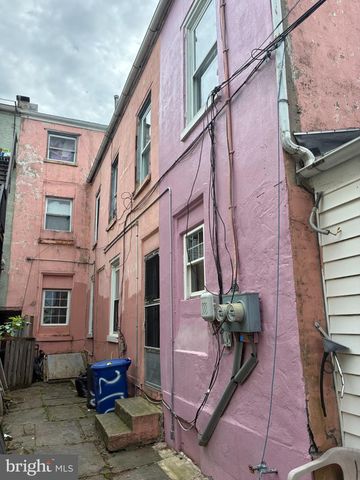 212 S 3RD ST, Reading, PA 19602