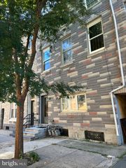 212 S 3RD ST, Reading, PA 19602