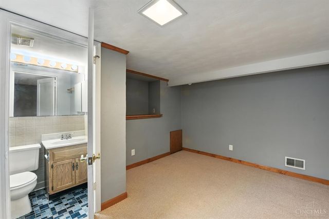 6980 Weiss Road, Colerain Twp, OH 45247
