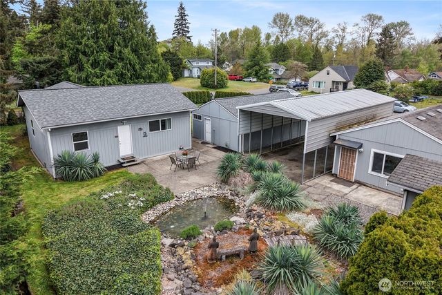 827 99th St S, Tacoma, WA 98444