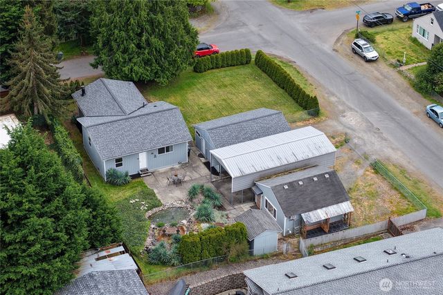 827 99th St S, Tacoma, WA 98444