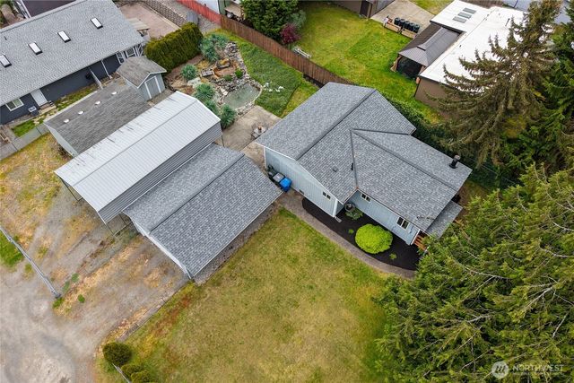 827 99th St S, Tacoma, WA 98444