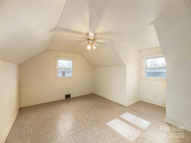 36 Woodgate Road, Asheville, NC 28806