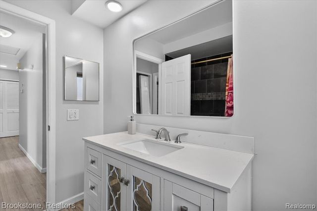 34294 Greentrees Road, Sterling Heights, MI 48312