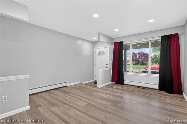 34294 Greentrees Road, Sterling Heights, MI 48312