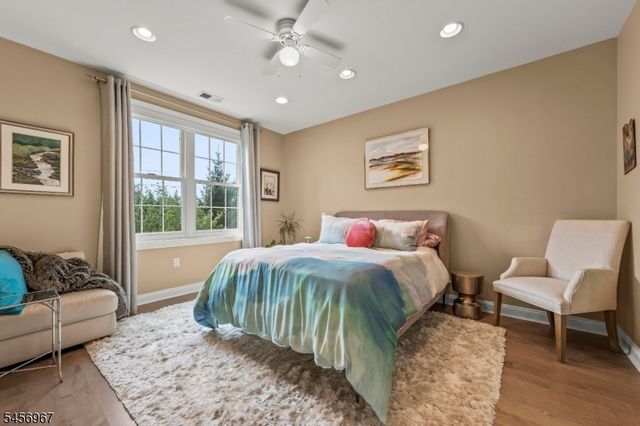 463 Victoria Drive, Bridgewater Twp., NJ 08807