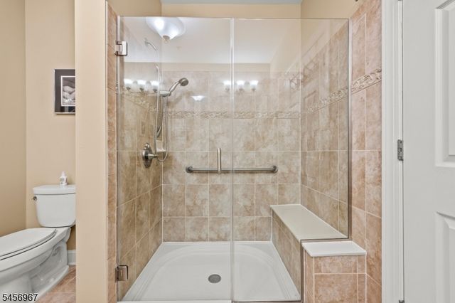 463 Victoria Drive, Bridgewater Twp., NJ 08807