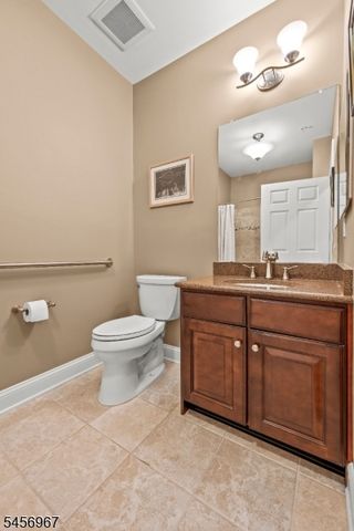 463 Victoria Drive, Bridgewater Twp., NJ 08807