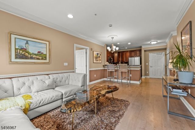 463 Victoria Drive, Bridgewater Twp., NJ 08807