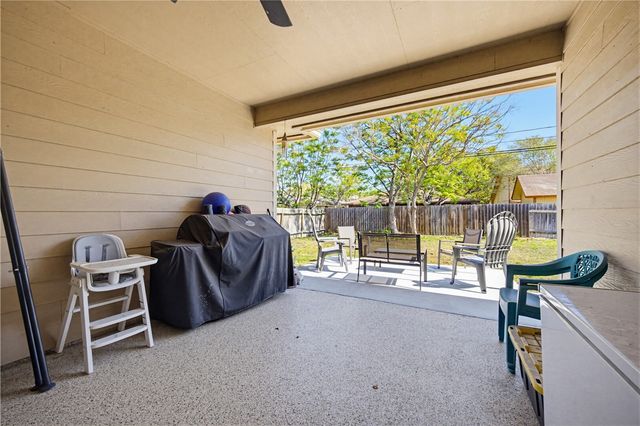 2506 Date Palm Dr, Corpus Christi, TX 78418