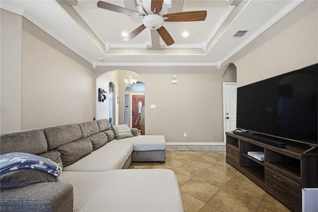 2506 Date Palm Dr, Corpus Christi, TX 78418