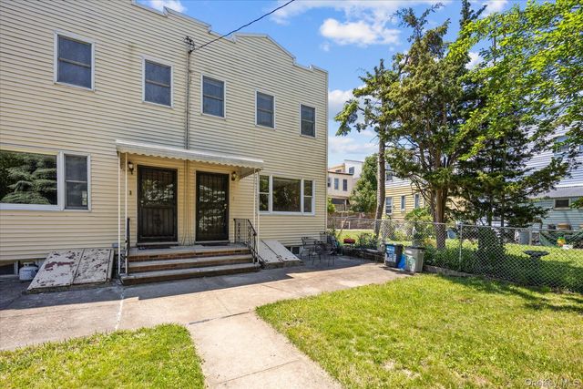6112 56th Drive, Maspeth, NY 11378