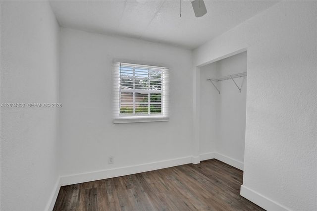 2910 NW 25th Street, Fort Lauderdale, FL 33311