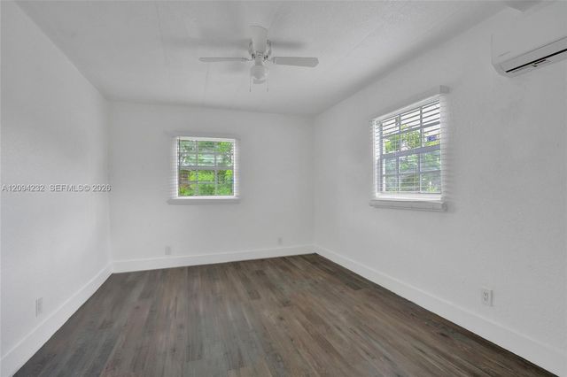 2910 NW 25th Street, Fort Lauderdale, FL 33311
