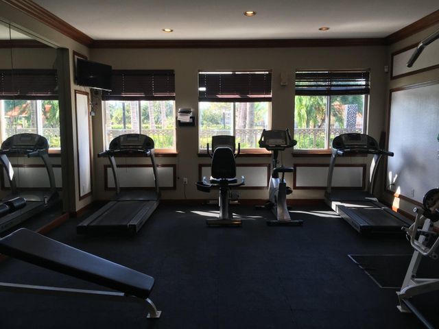 4163 N HAVERHILL Road 1203, West Palm Beach, FL 33417
