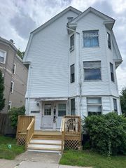 86 Cochran 2, Chicopee, MA 01020