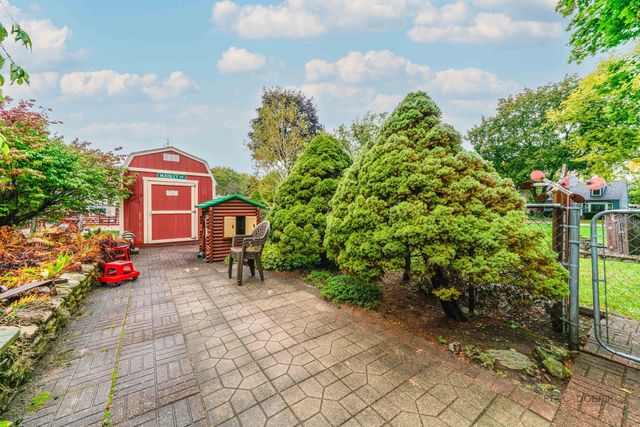 308 Mckinley Avenue, Libertyville, IL 60048