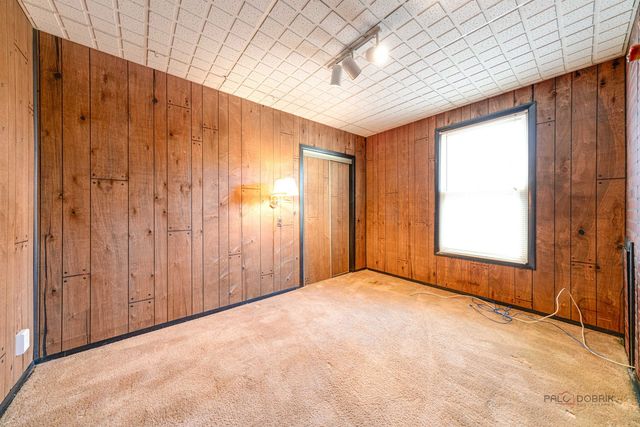 308 Mckinley Avenue, Libertyville, IL 60048