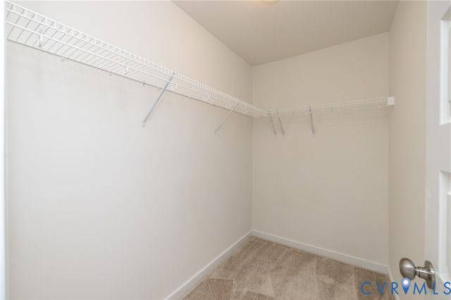 18365 Palisades Ct, Moseley, VA 23120