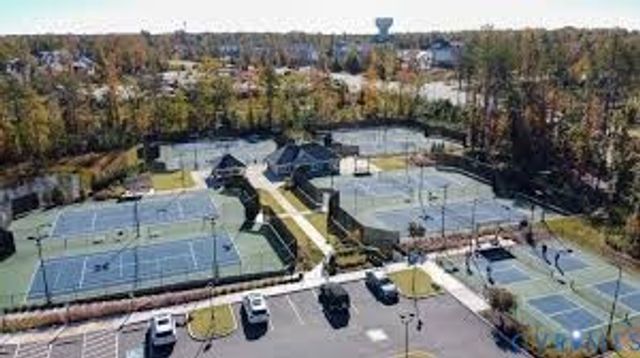 18365 Palisades Ct, Moseley, VA 23120