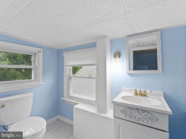 304 WOODLAWN TER, Collingswood, NJ 08108