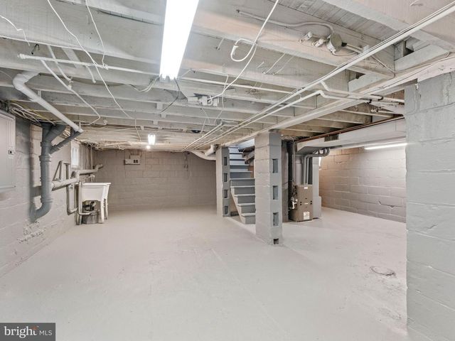 304 WOODLAWN TER, Collingswood, NJ 08108