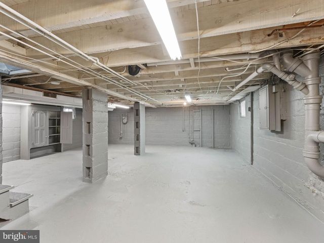 304 WOODLAWN TER, Collingswood, NJ 08108