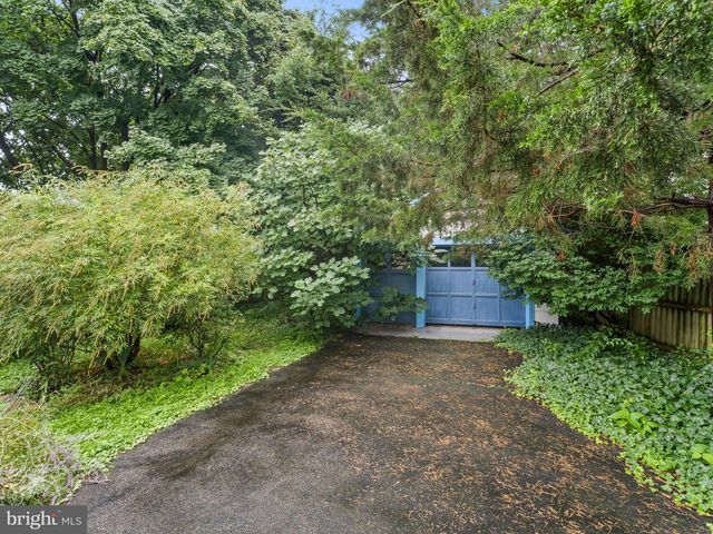 304 WOODLAWN TER, Collingswood, NJ 08108