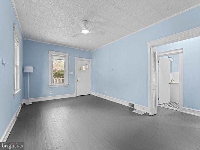 304 WOODLAWN TER, Collingswood, NJ 08108