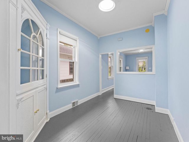 304 WOODLAWN TER, Collingswood, NJ 08108