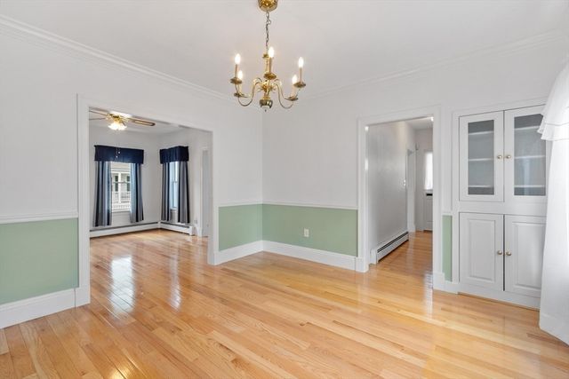 156 Gershom Ave, Lowell, MA 01854