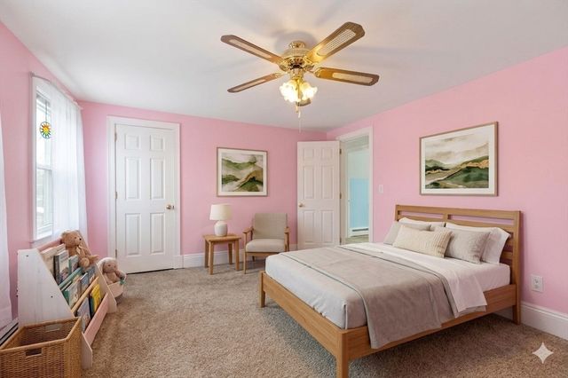 156 Gershom Ave, Lowell, MA 01854