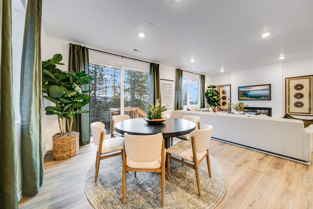 3057 S Monterey Ln, Spokane Valley, WA 99037