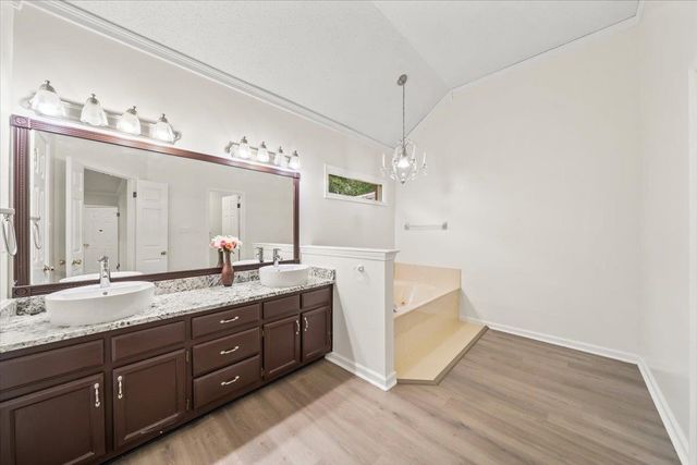 8429 KING WILLIAM ST, Memphis, TN 38016