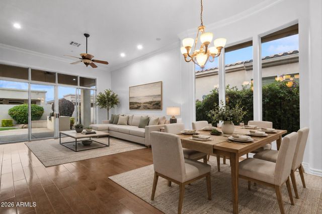 7436 E TUCKEY Lane, Scottsdale, AZ 85250