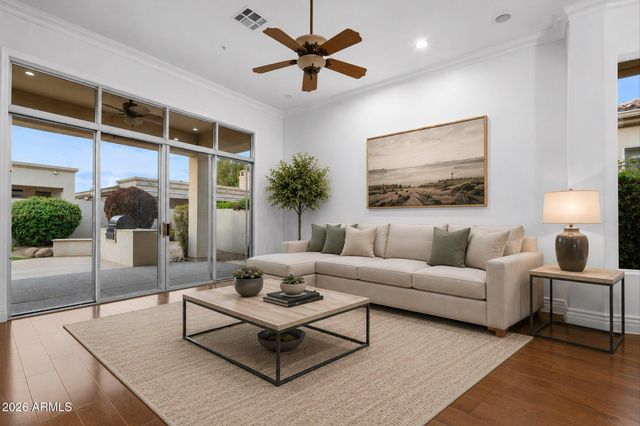 7436 E TUCKEY Lane, Scottsdale, AZ 85250
