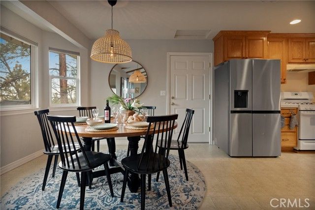 1419 Calgary, Lake Arrowhead, CA 92352