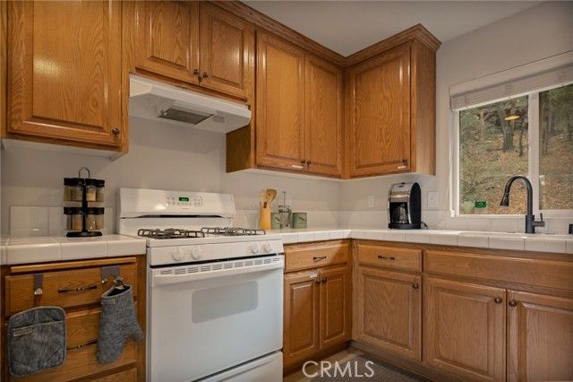 1419 Calgary, Lake Arrowhead, CA 92352