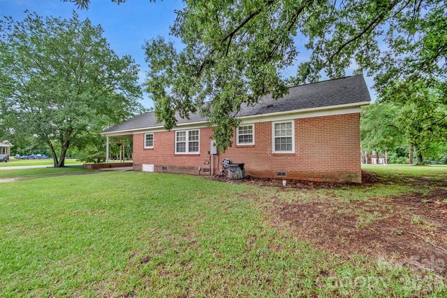 2795 Cane Mill Road, Lancaster, SC 29720